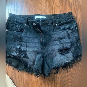 Eunina wome’s black jean shorts